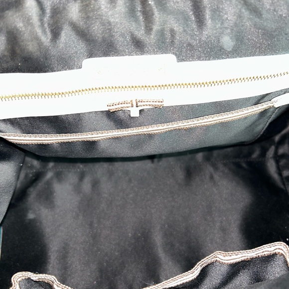 Henri Bendel Deep Teal Satchel - Picture 7 of 13